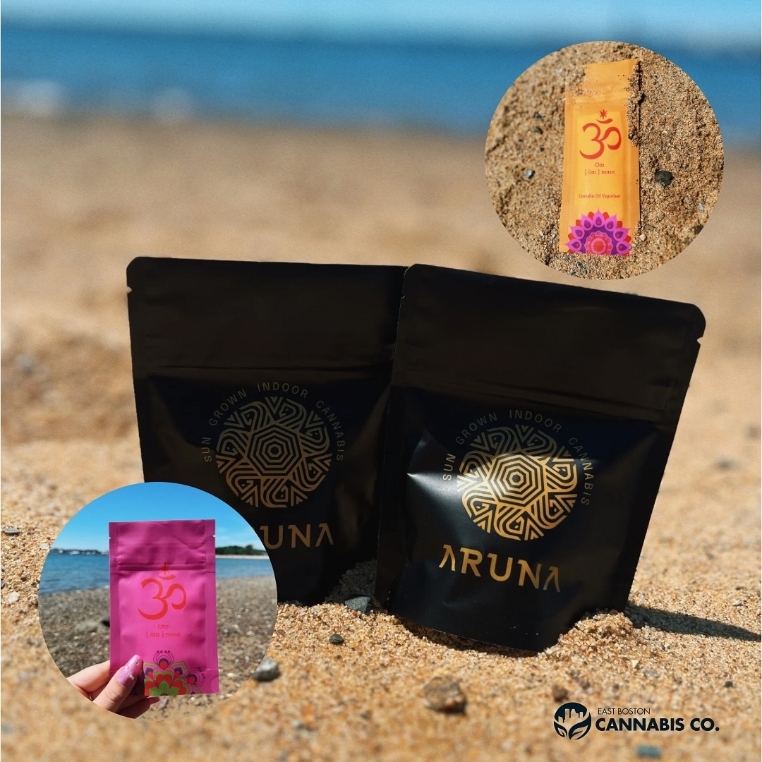 Soaking up some sungrown at the beach! ☀️🌊 Elevate your day with @arunasungrown and @om_massachusetts premium cannabis products. Pure relaxation, pure bliss. 
Check out our website for more! ⬇️
eastbostoncannabis.com
-
21+. NFS. For educational purposes only.